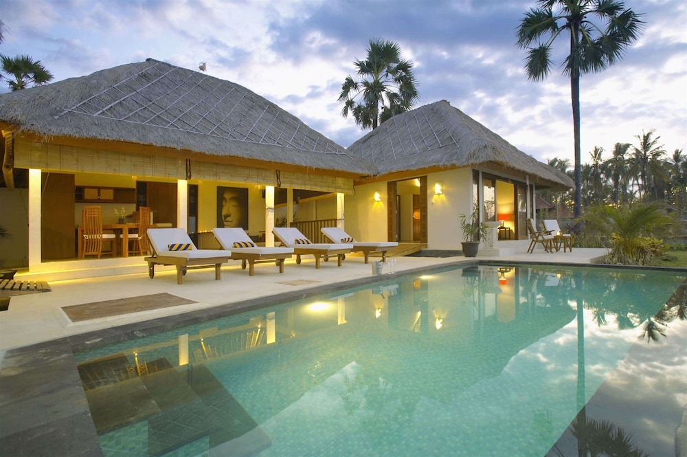 Siddhartha Ocean Front Resort Spa 2/50