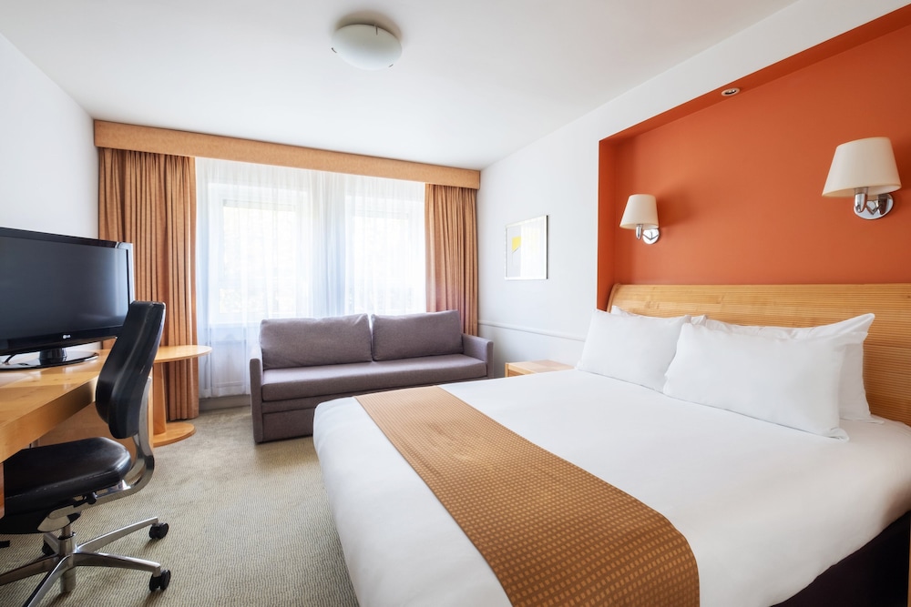 Holiday Inn London - Bexley 12/58