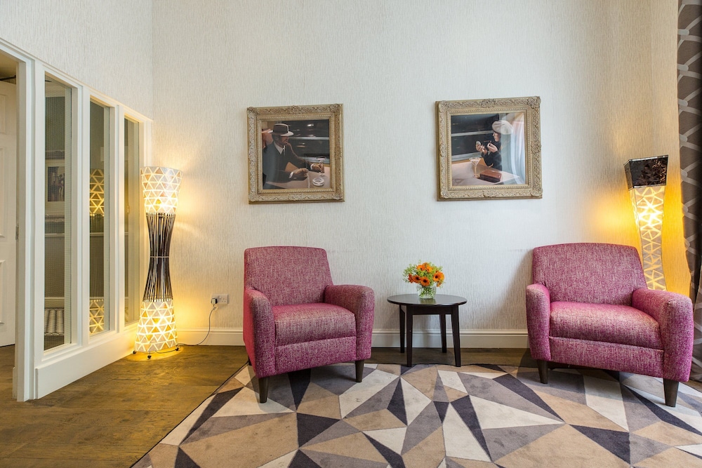 Kensington Gardens Hotel 36/38