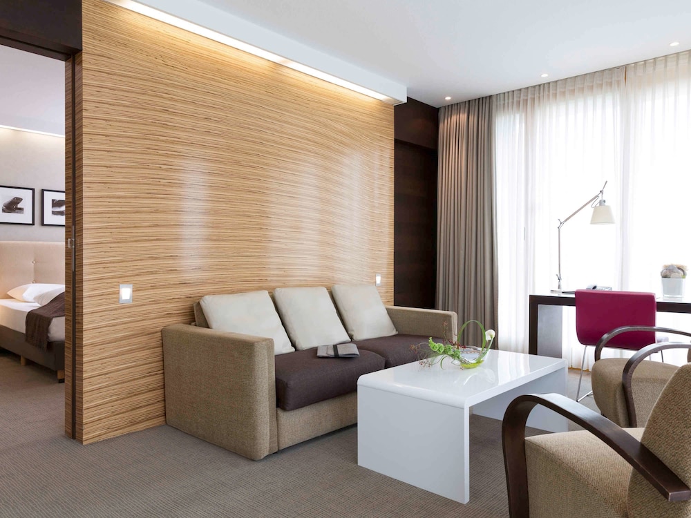 NOVOTEL KARLSRUHE CITY 46/80