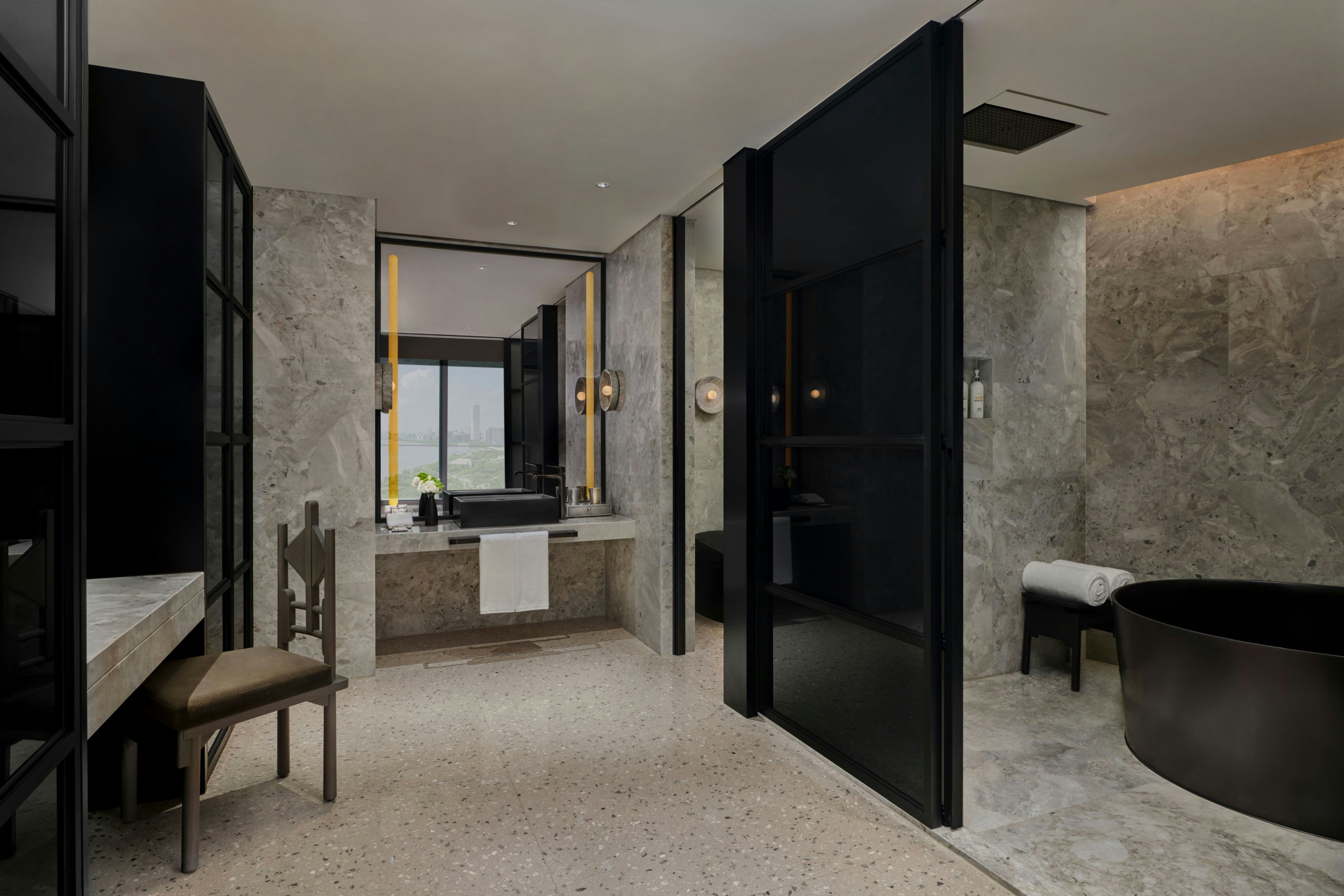 Kimpton Qiantan Shanghai 50/50