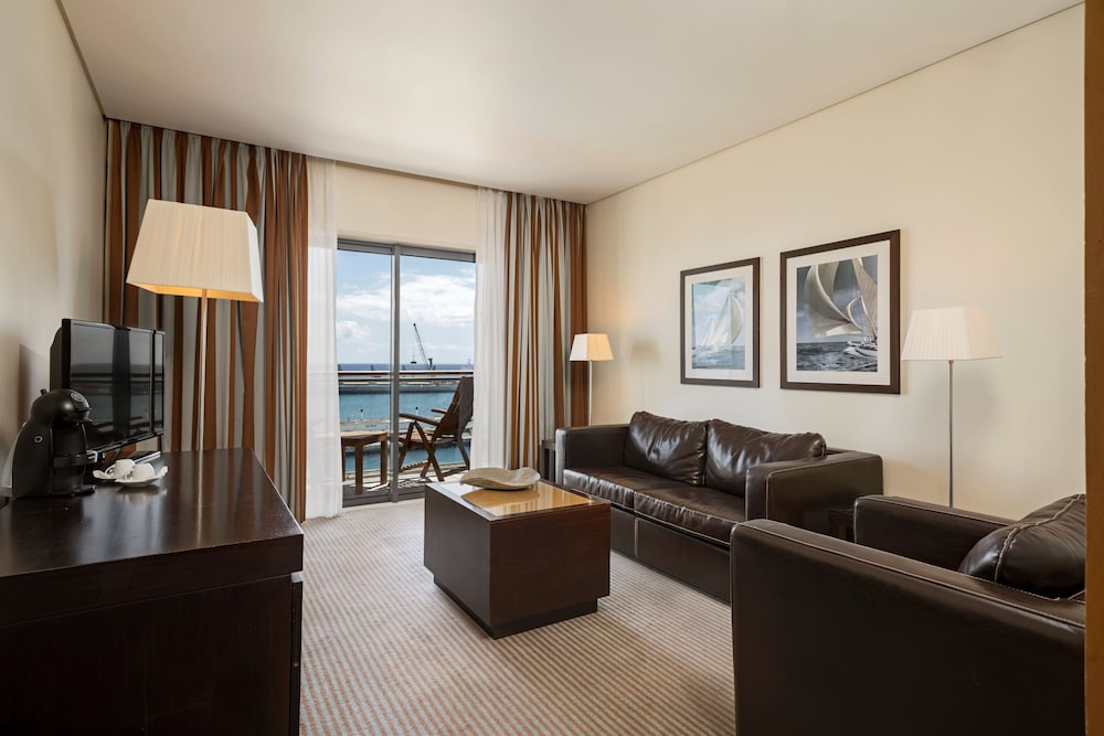 Hotel Marina Atlantico 39/74