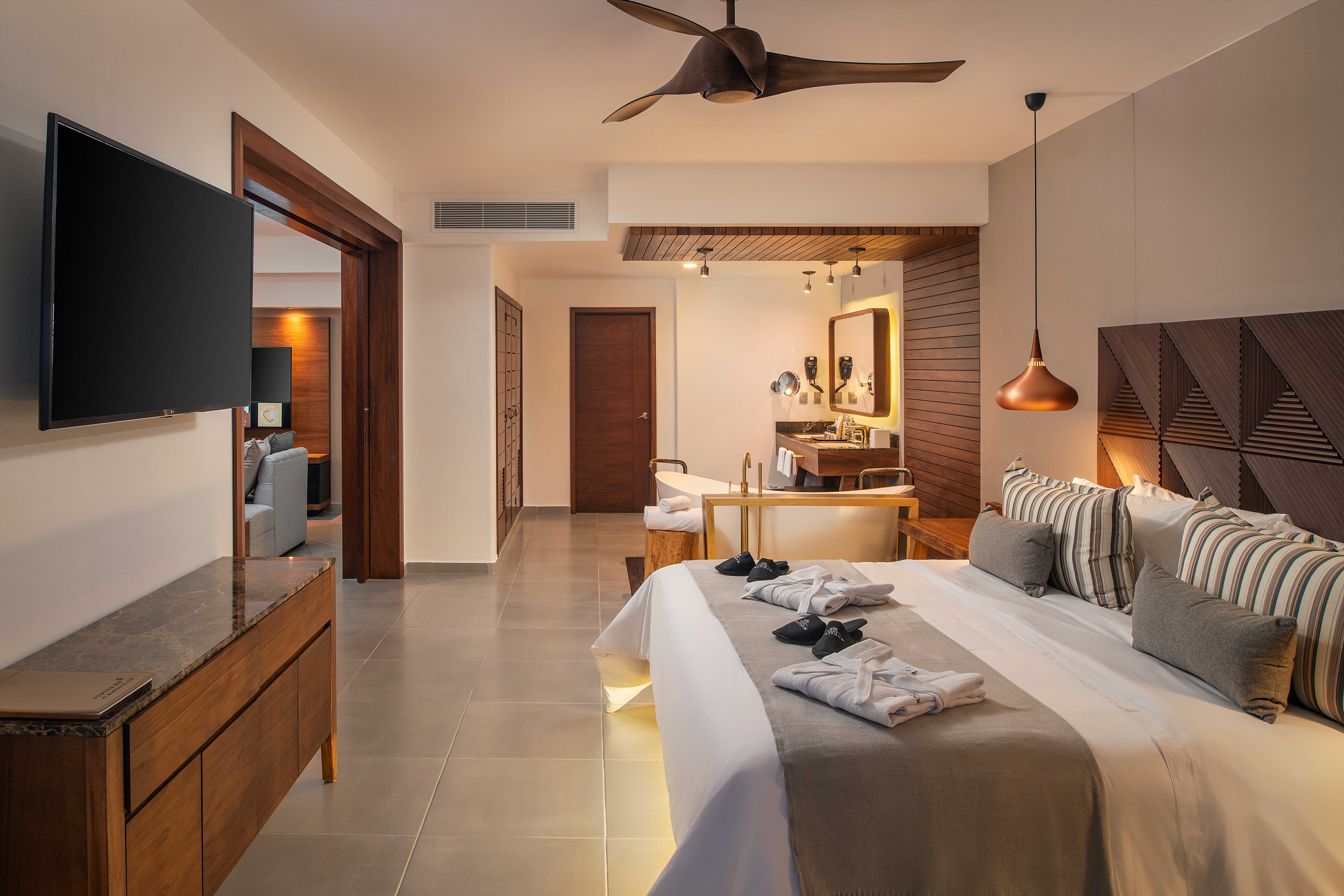 2 Bedrooms, Platinum, Suite