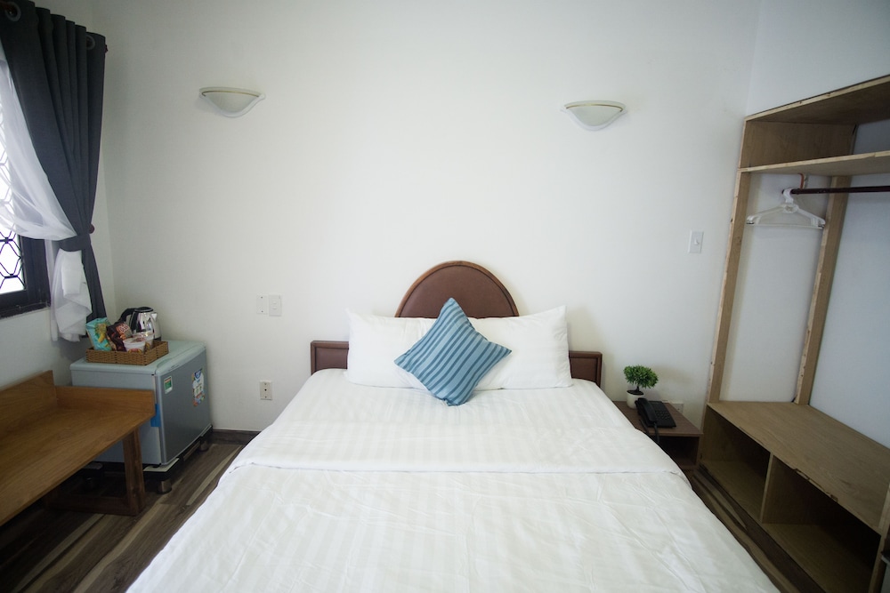 Cuu Kim Son Hotel 11/43