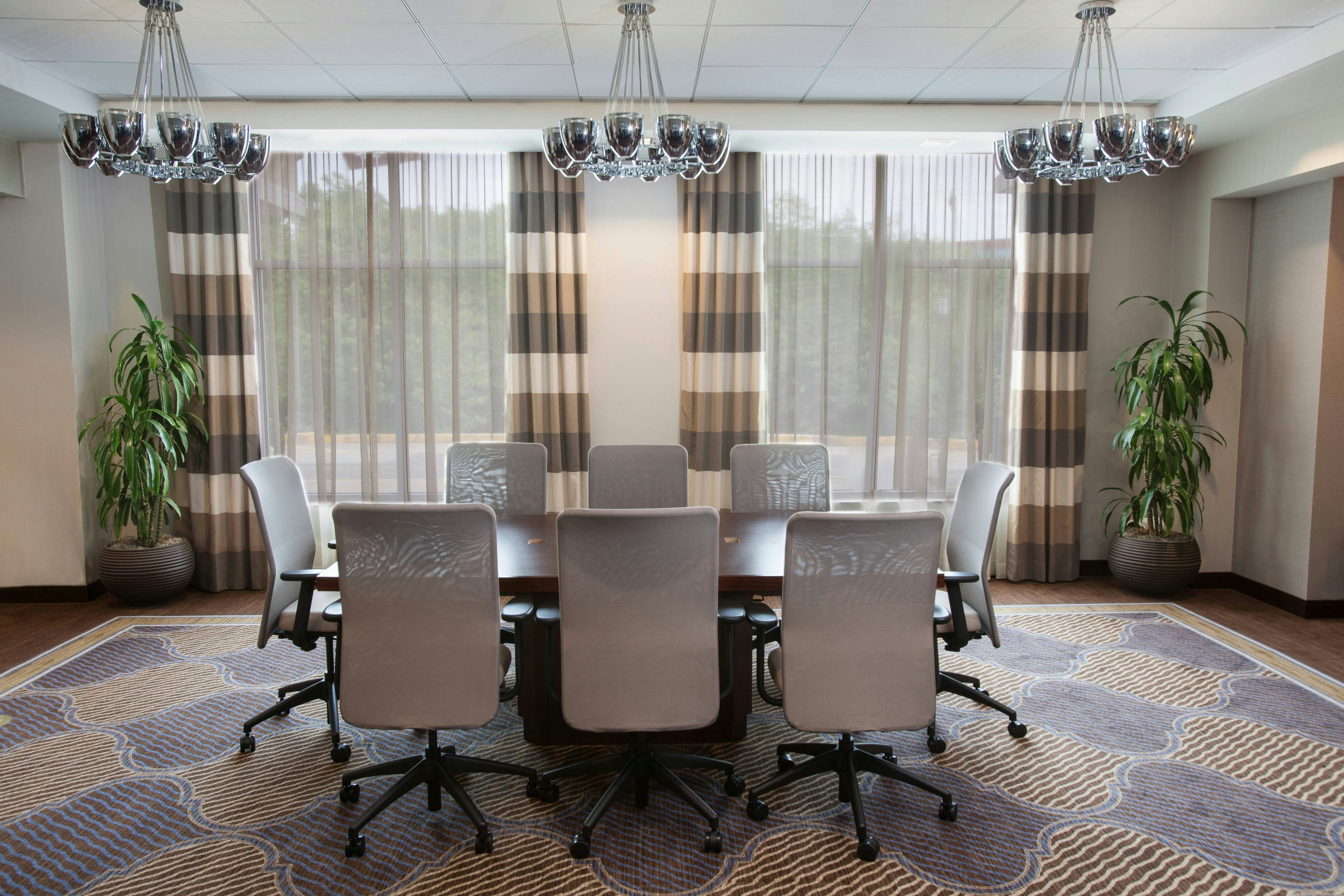 Sheraton Pittsburgh Airport Hotel 12/18