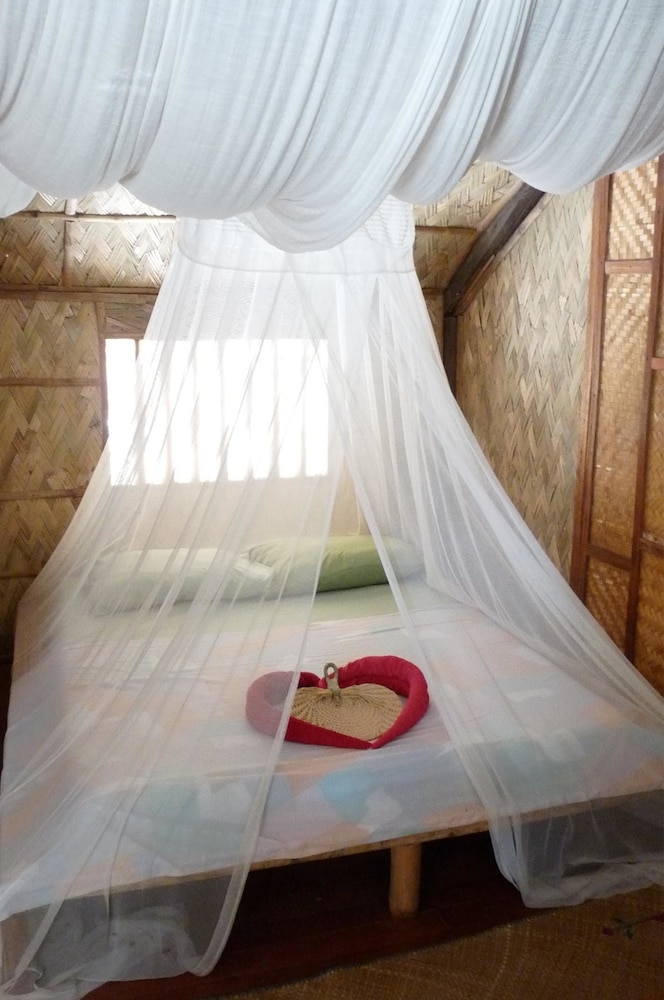 Amami Beach Resort 38/72