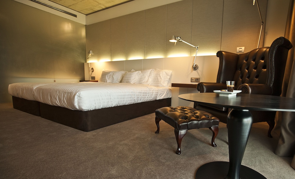 Hotel Graphite Gallery 15/44