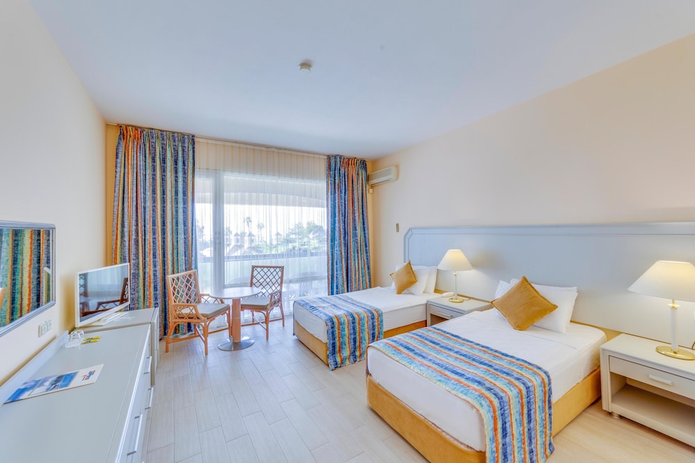 STANDARD ROOM SEA VIEW