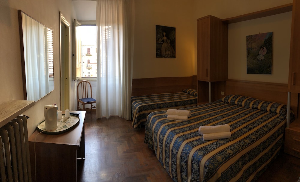 Hotel Bolognese 13/32