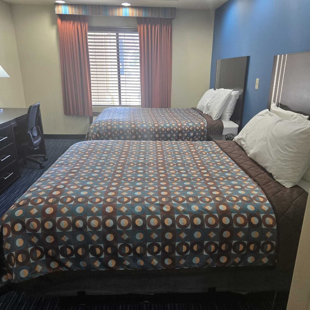 Karnes City Lodge 9/40