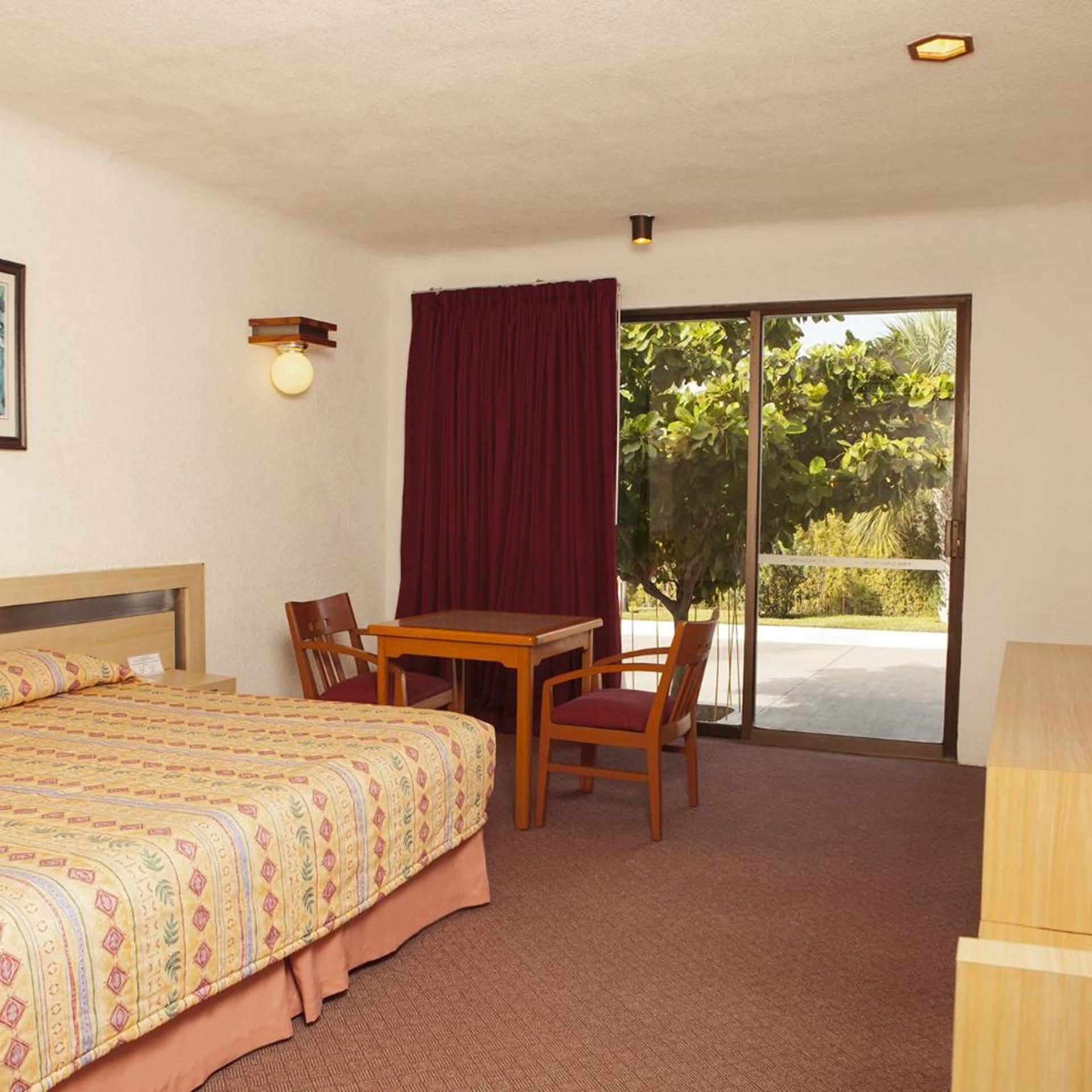 Hotel Paradise Inn 5/46