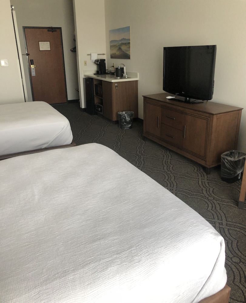 Best Western Premier Pasco Inn & Suites 15/64