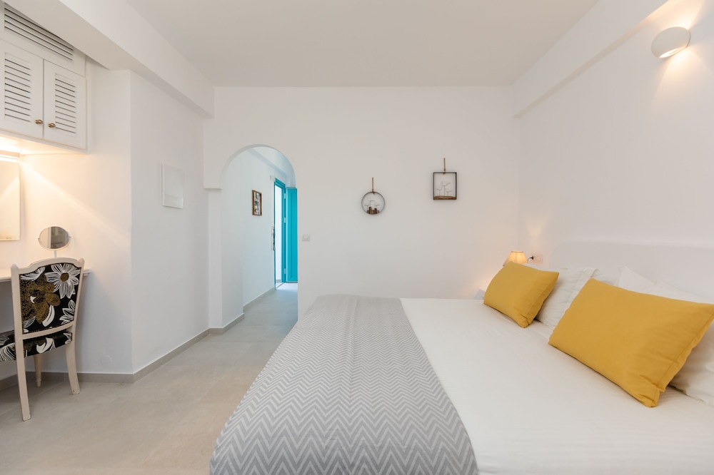 Nikolas Hotel 20/64