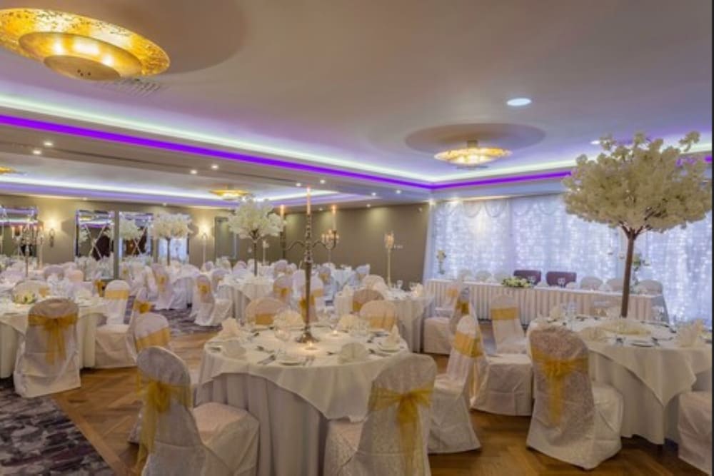 Athlone Springs Hotel 32/46