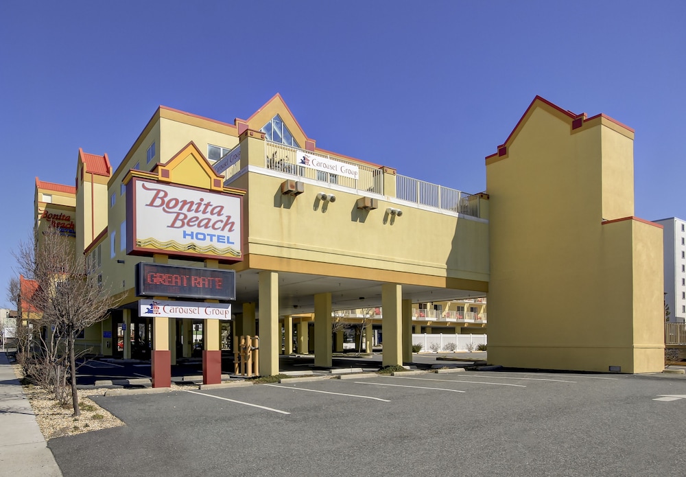 Bonita Beach Hotel 8/69