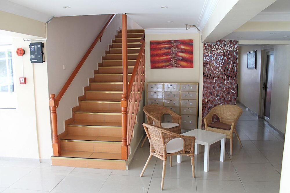 Altinyaz Hotel 12/35