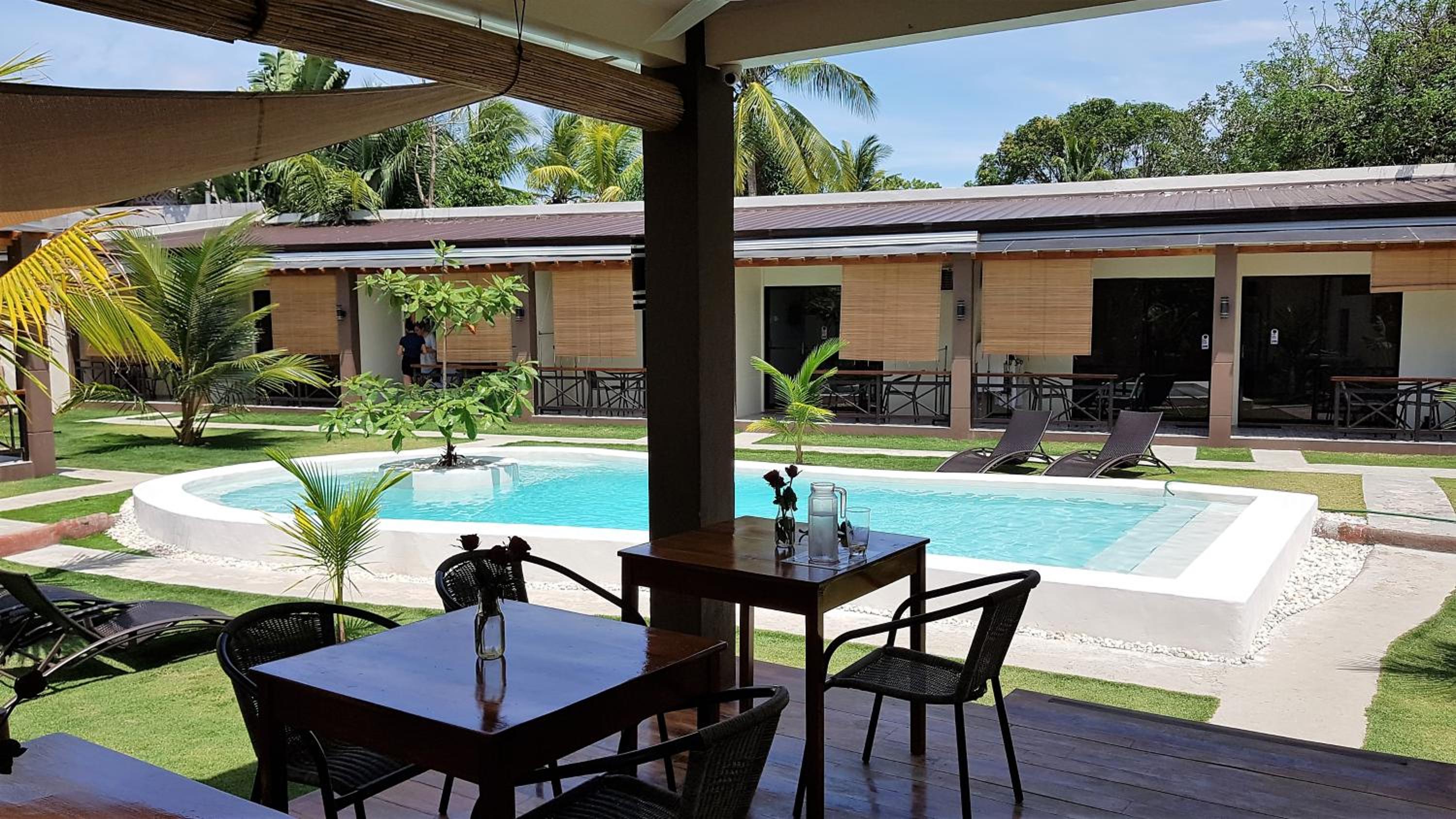 Positano Alona Beach Panglao 36/50