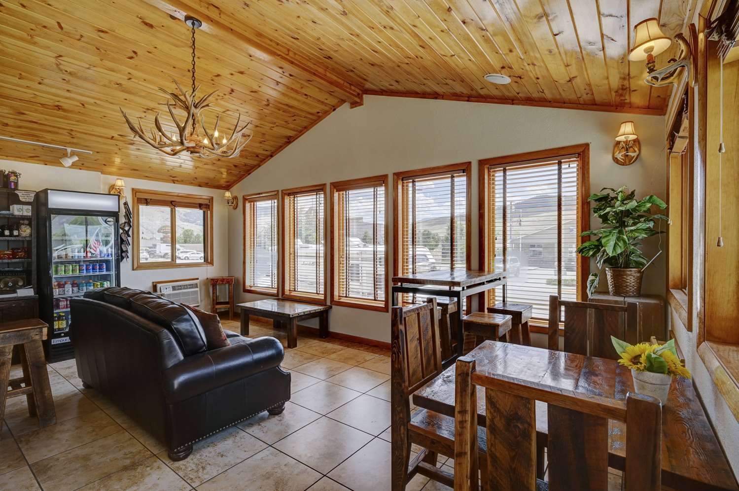 Super 8 By Wyndham Gardiner/Yellowstone Park Area 29/57