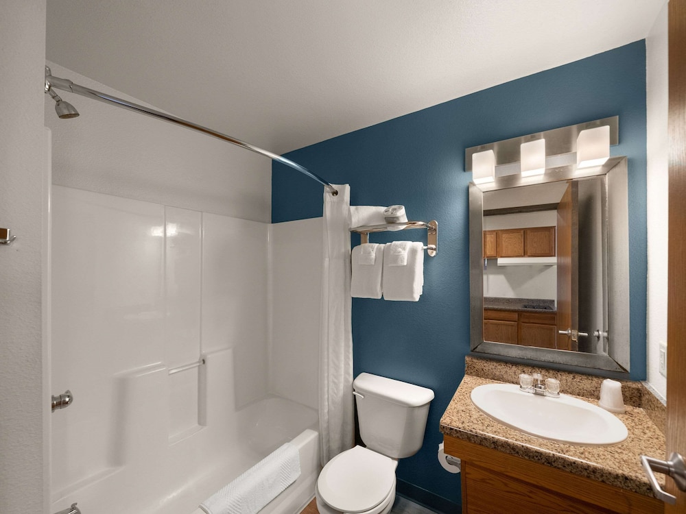 WoodSpring Suites Rockwall-East Dallas 39/43