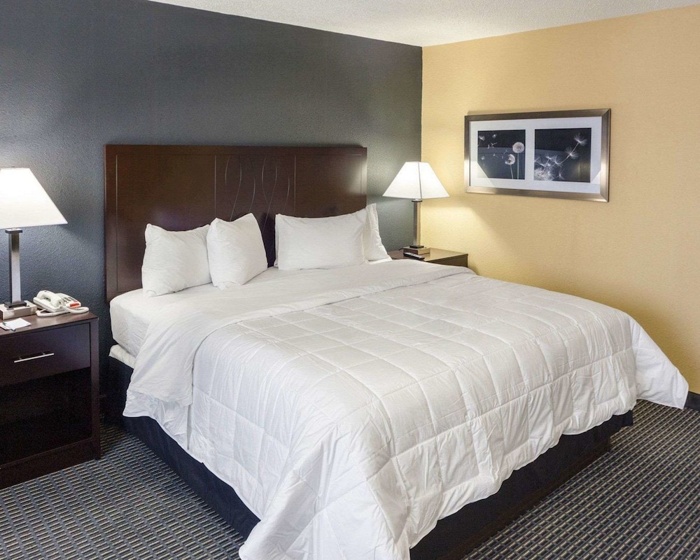 Quality Inn Montpelier 14/54