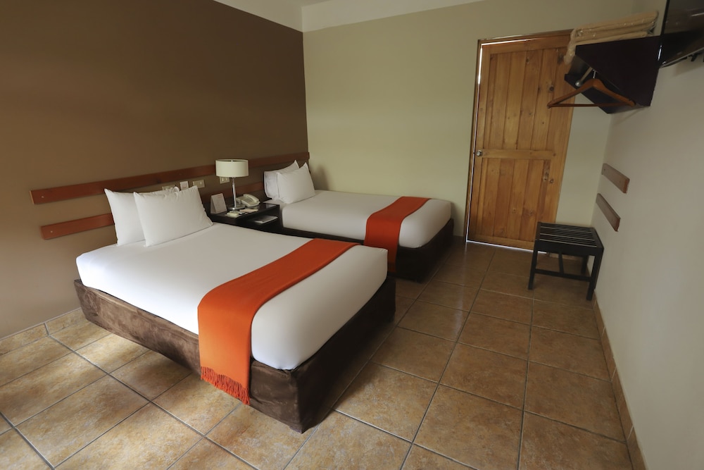 Casa Andina Classic 15/50
