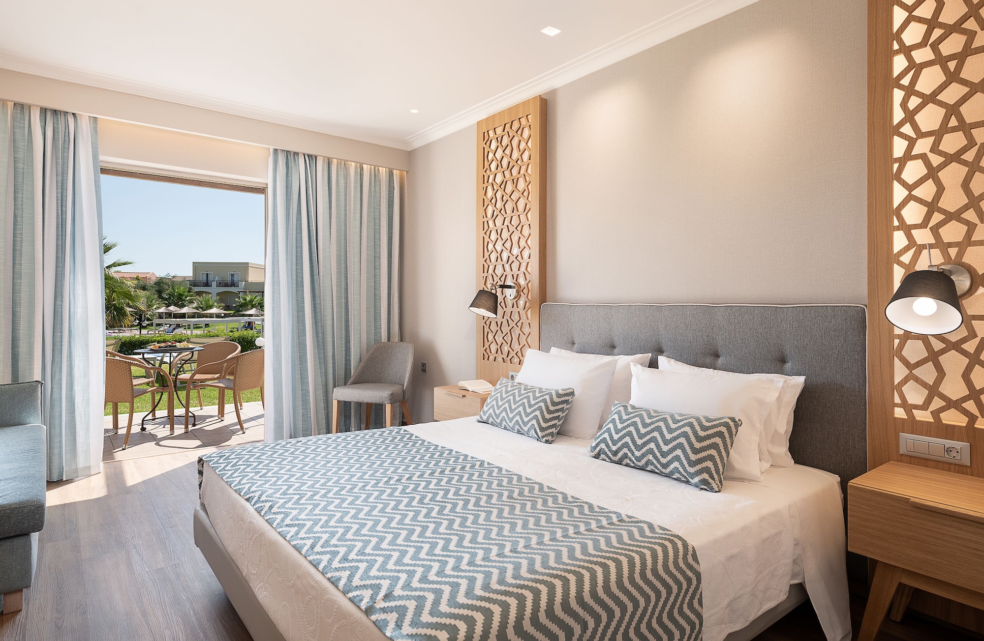 Family Suite, Junior Suite, King and Twin Beds