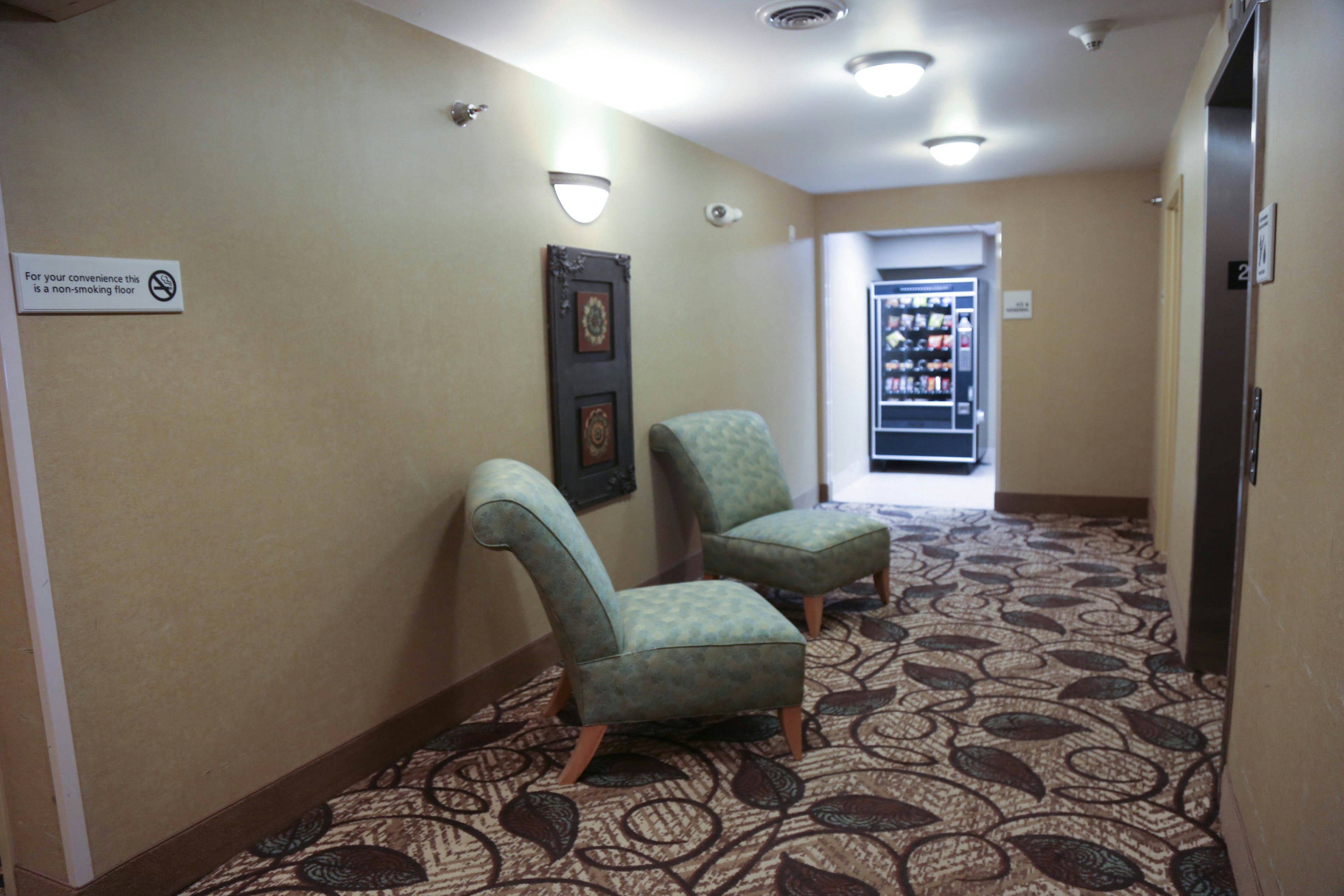 Hampton Inn Morehead 28/53