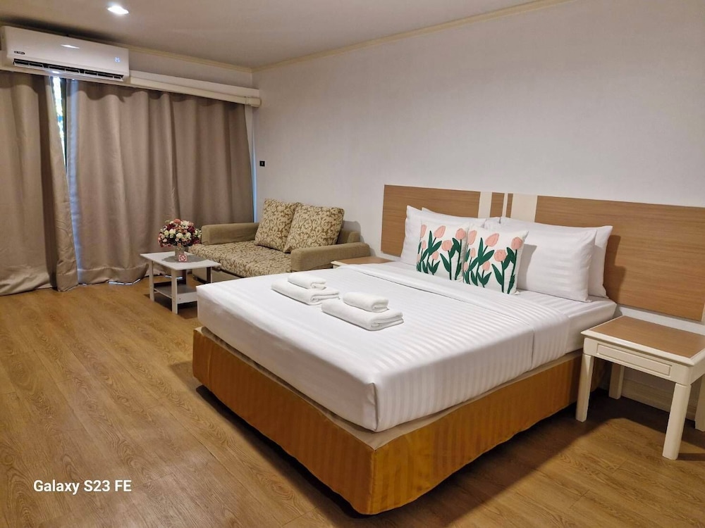 Town In Town Garden Resort 28/65