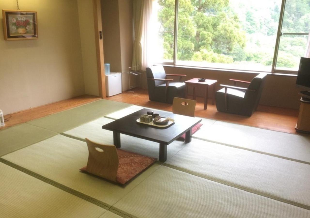 Higashiyama Park Hotel Shinfugetsu 45/60