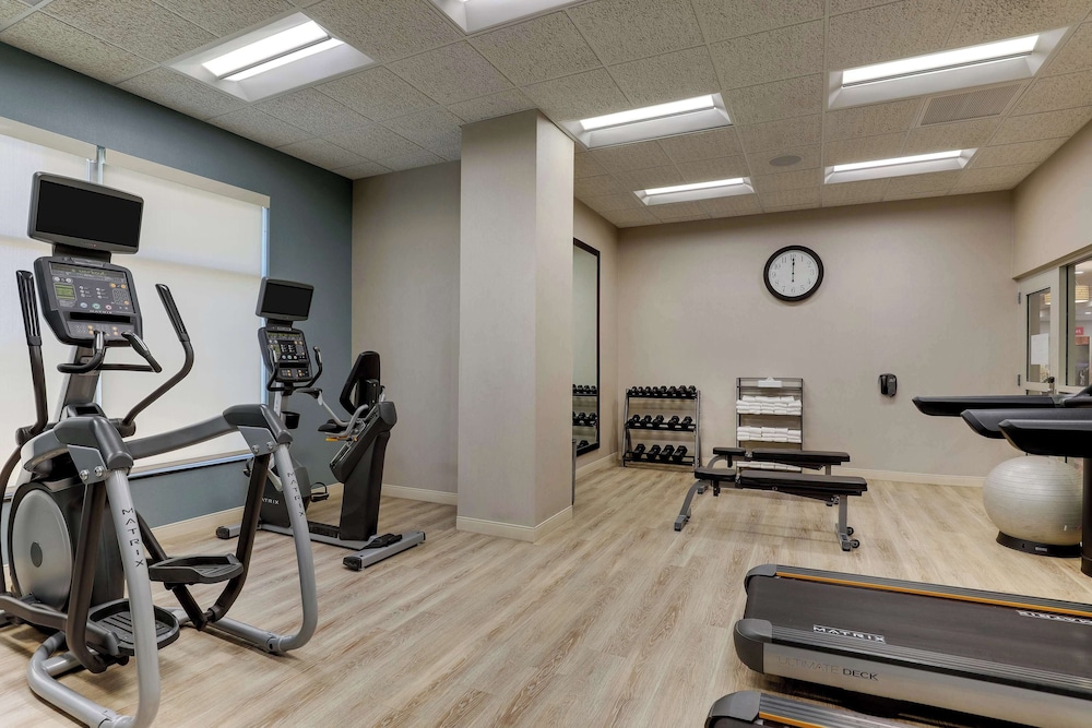 Drury Inn and Suites Phoenix Chandler Fashion Center 22/50