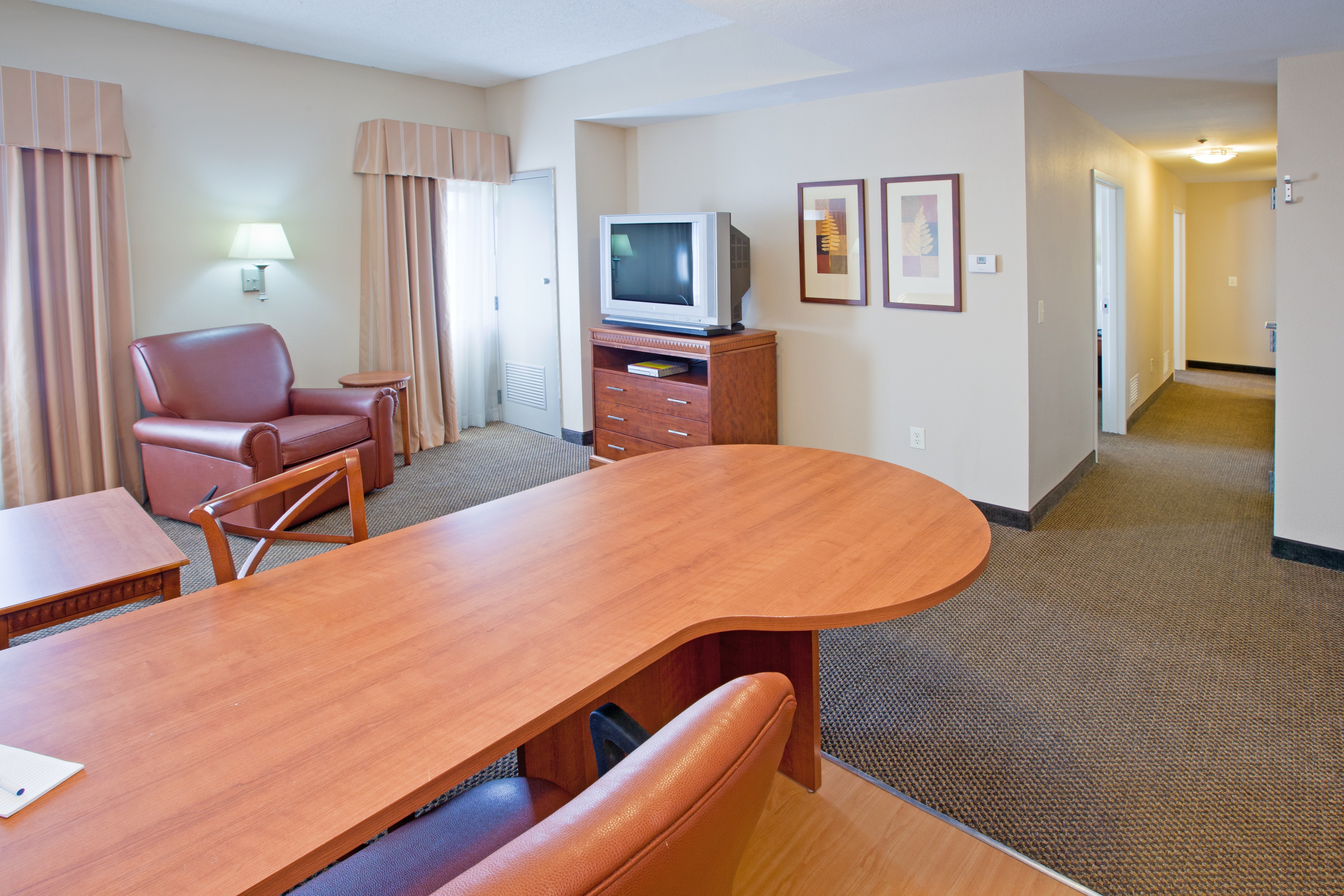 Candlewood Suites Indianapolis Downtown Medical District 50/73
