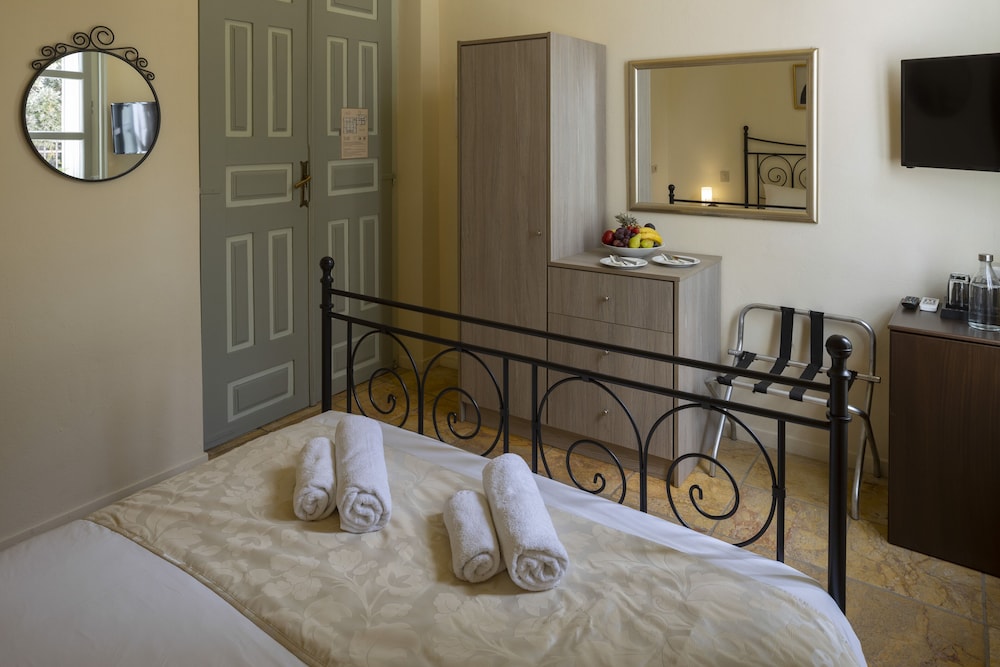 Aria Lito Mansion 27/68