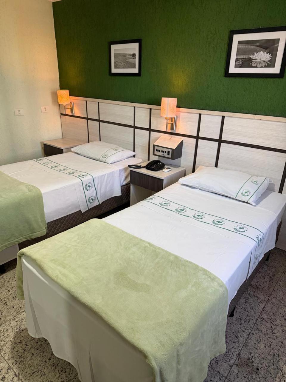 Residencial Pantanal Santa Cruz Hotel 15/35