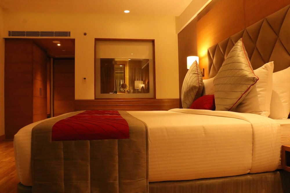 غرفة بريميوم بسرير كينج، Ramada Darjeeling Gandhi Road 4/5