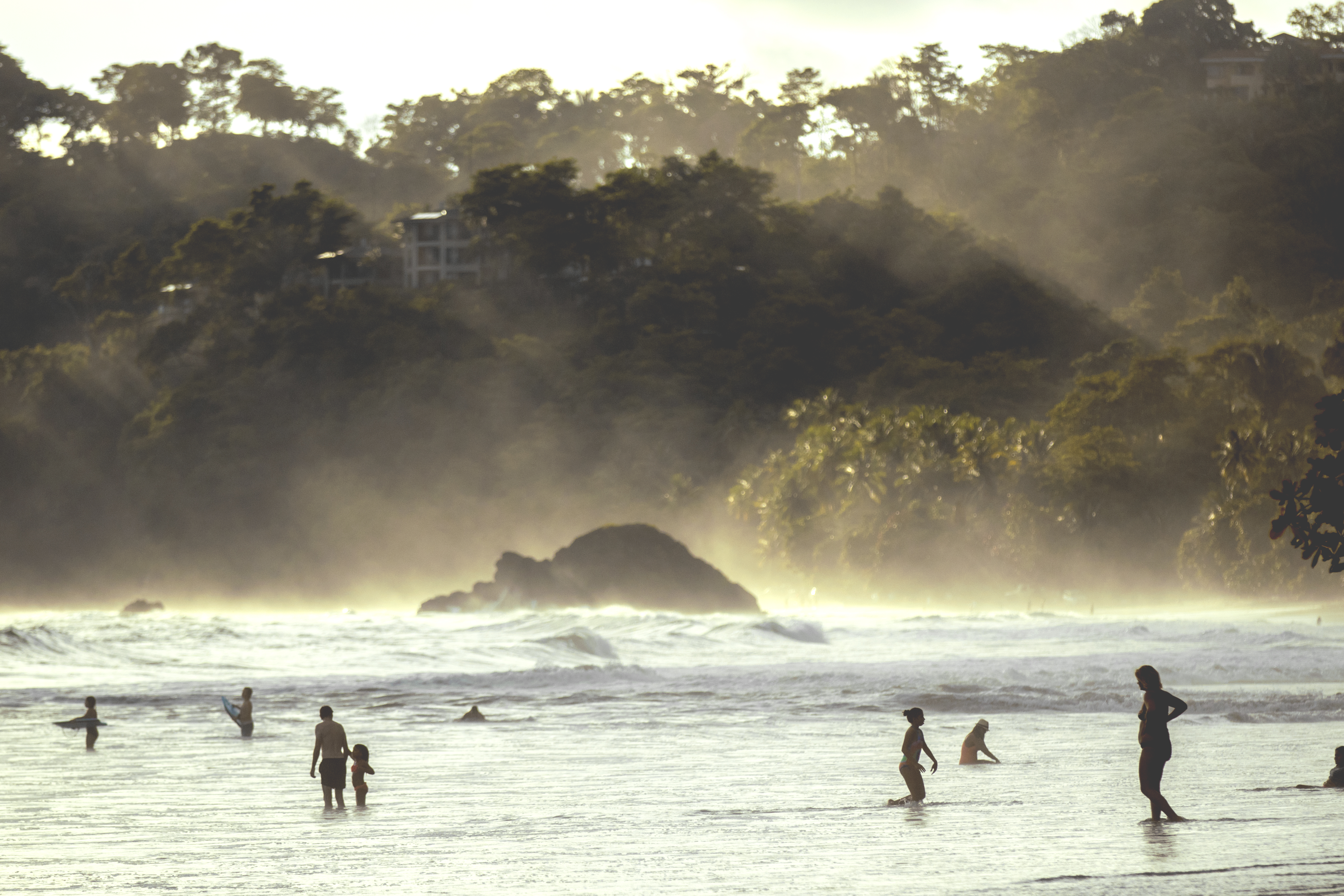 Selina Manuel Antonio 66/81