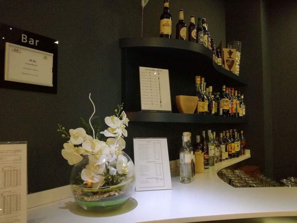 Holiday Inn Milan Nord Zara 52/66