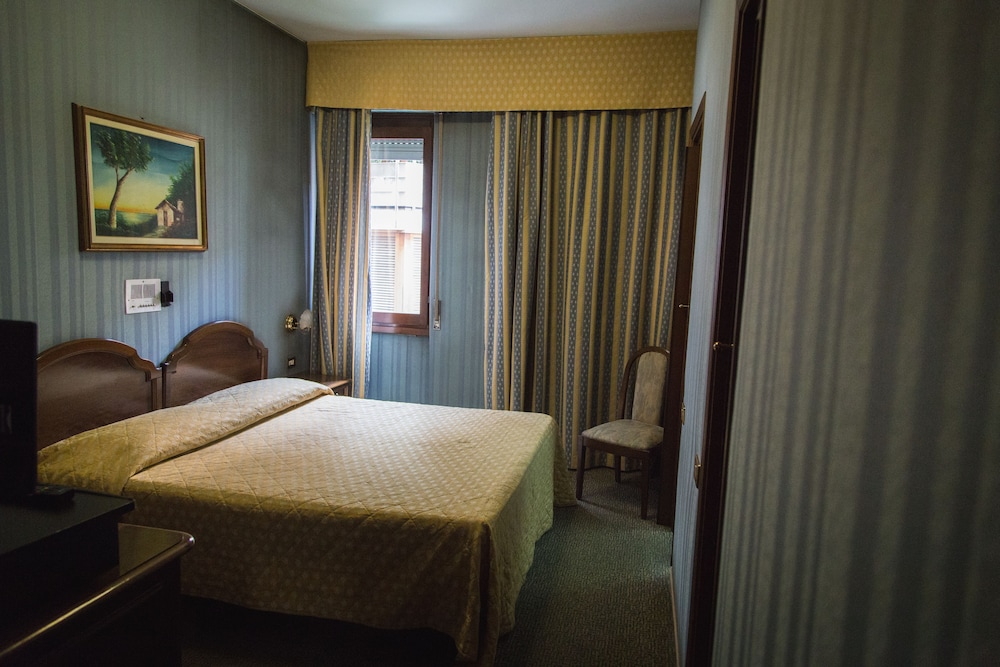 Hotel Accursio 41/61
