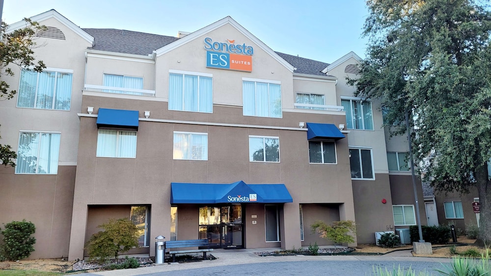 Sonesta ES Suites Dallas Medical Market Center 1/24