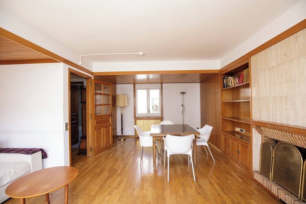 Hostal Mas 19/42