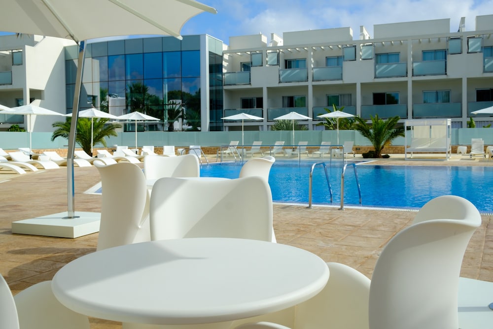 Blanco Hotel Formentera 42/53