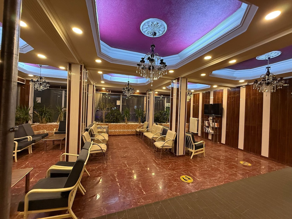 Otel Buyuk Dogu 12/17