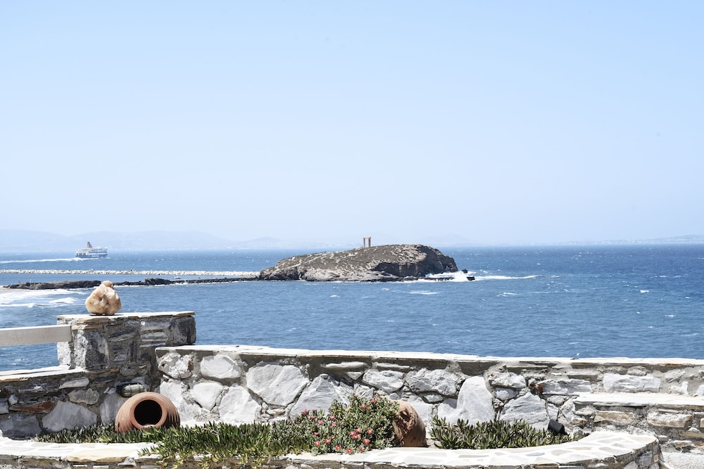 Iliada Suites - Adults Only 25/50