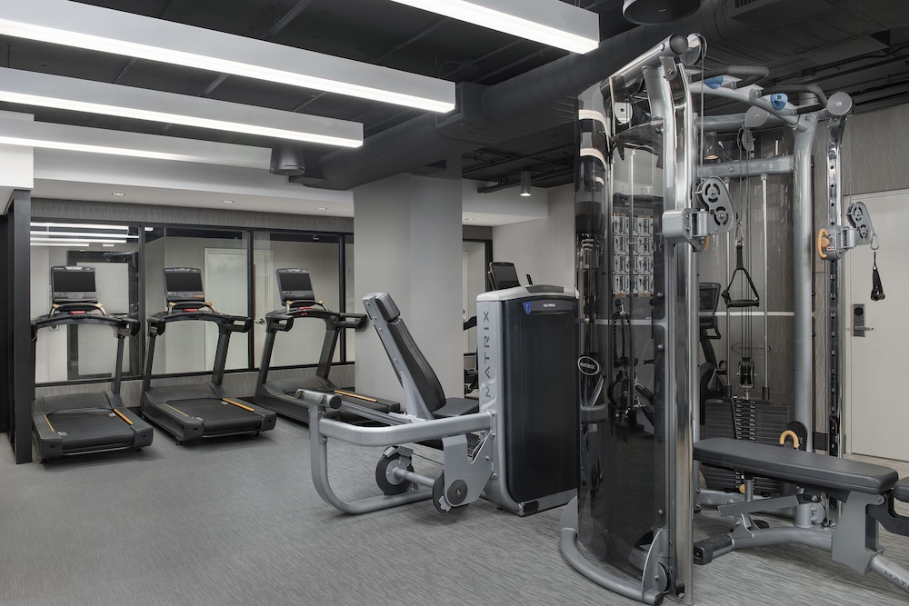 Courtyard by Marriott Washington, DC Dupont Circle 24/43