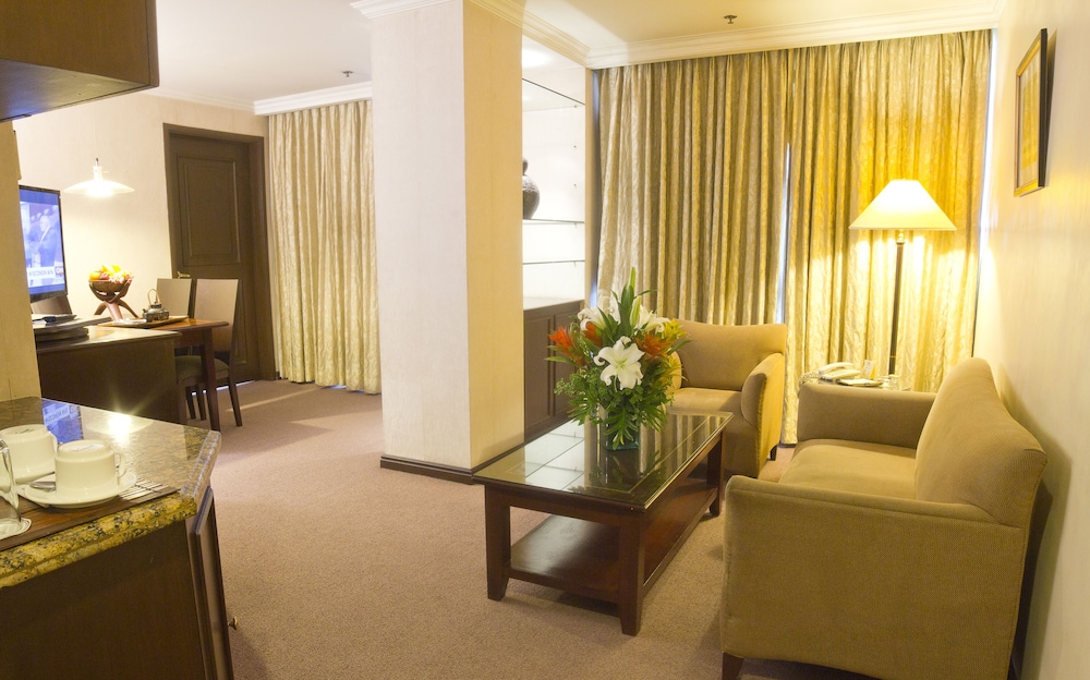 Herald Suites Solana 47/65
