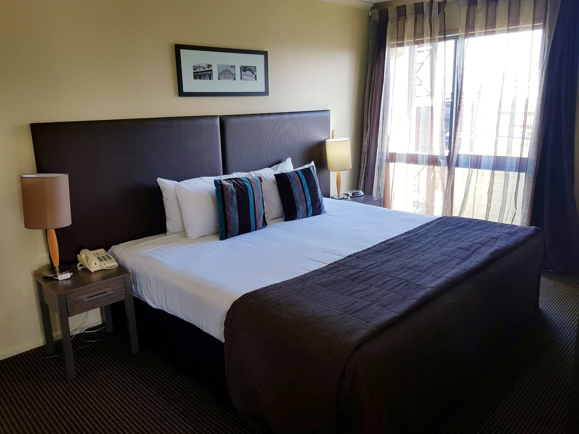 2 BEDROOMS, APARTMENT