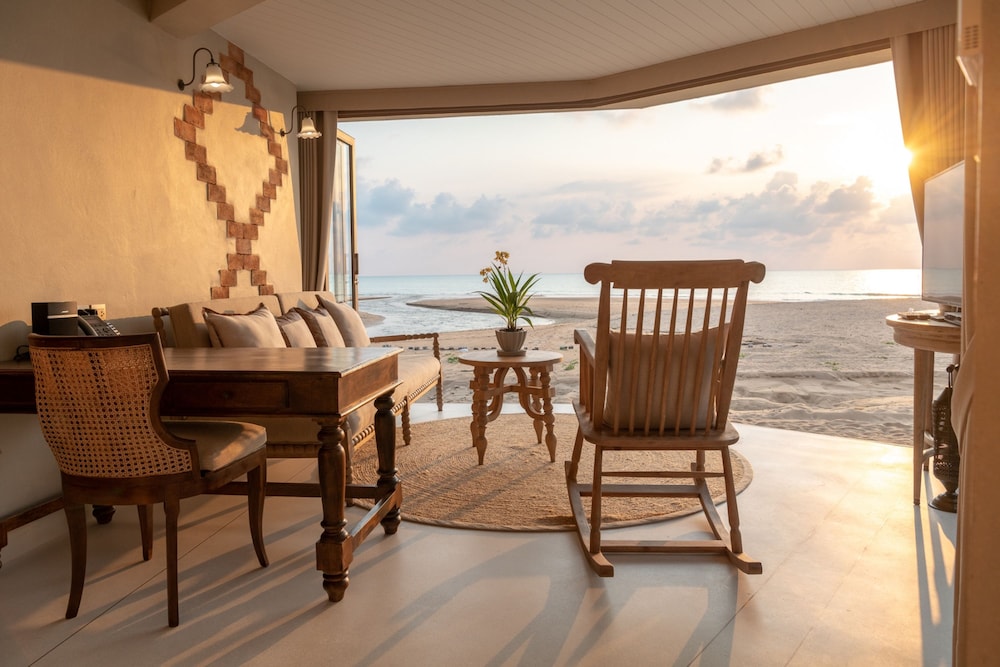 Devasom Khao Lak Beach Resort And Villas 26/33