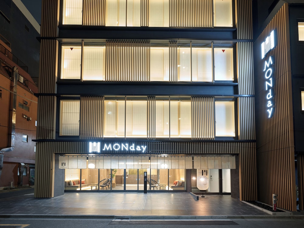Premium Apart MONday GINZA EAST 4/60