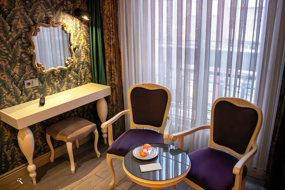 Hotel Zade 43/50
