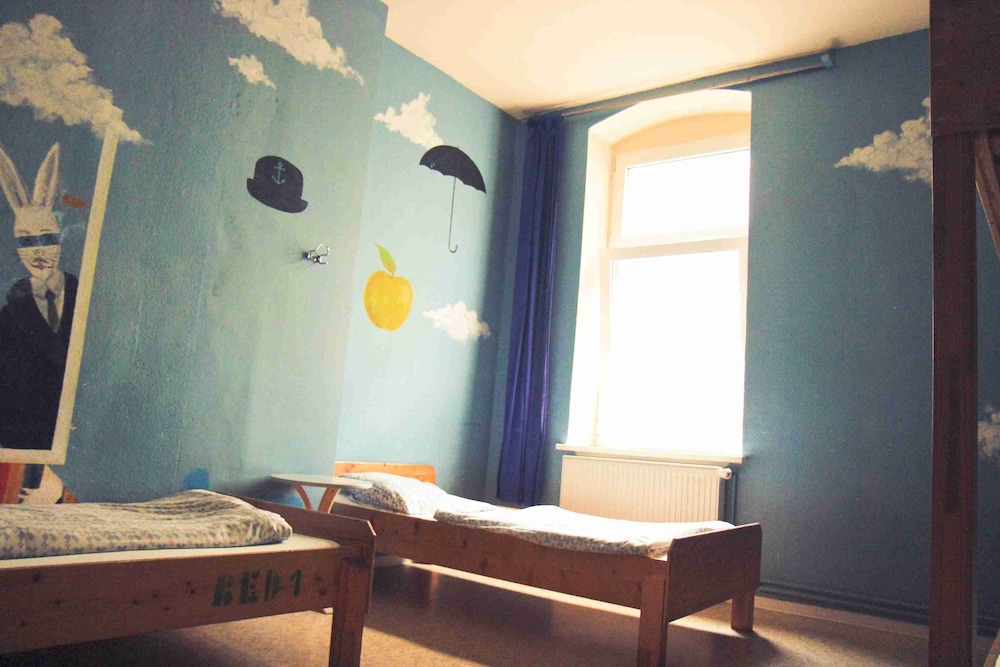 Sunflower Hostel 39/59
