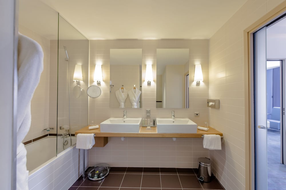 Radisson Blu Hotel Toulouse Airport Formerly Radisson Sas 29/74